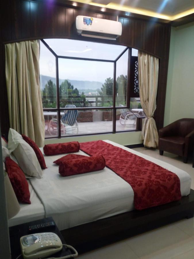 Burj Al Swat Hotel Saidu Sharif Exterior foto